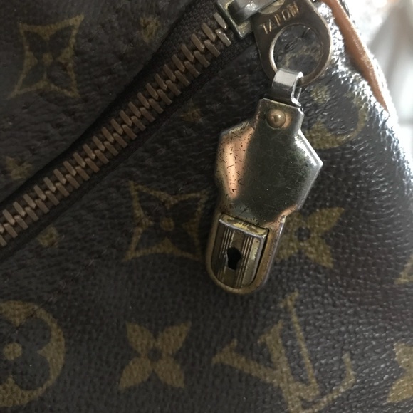 Vintage LOUIS VUITTON The French Company Keepall - Picture 6 of 8